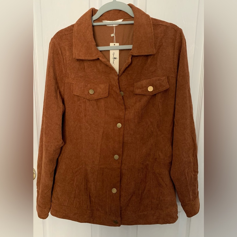 Agnes Orinda cute jacket🧥